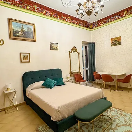 Pantheon Luxury Noble Rome
