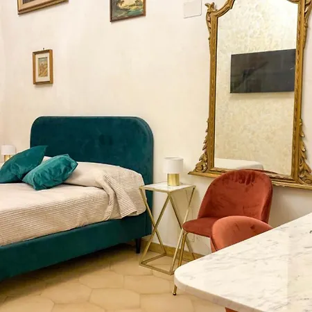 Apartment Pantheon Luxury Noble
