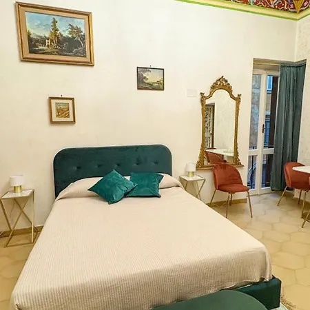 Pantheon Luxury Noble Appartement *